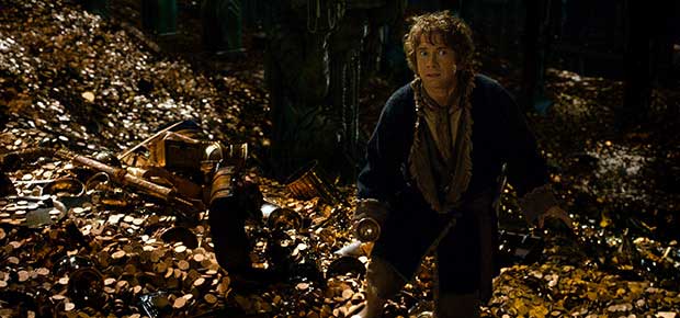 Bilbo Baggins memasuki ruang harta yang dijaga Smaug